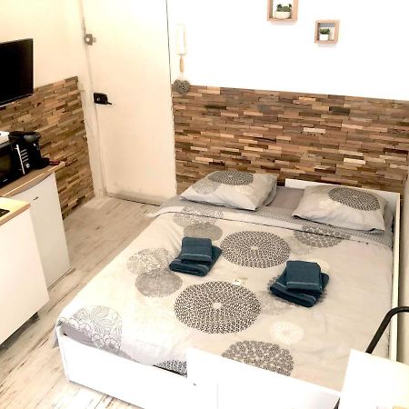 Cozy Nest Apartment Toulon Exterior photo